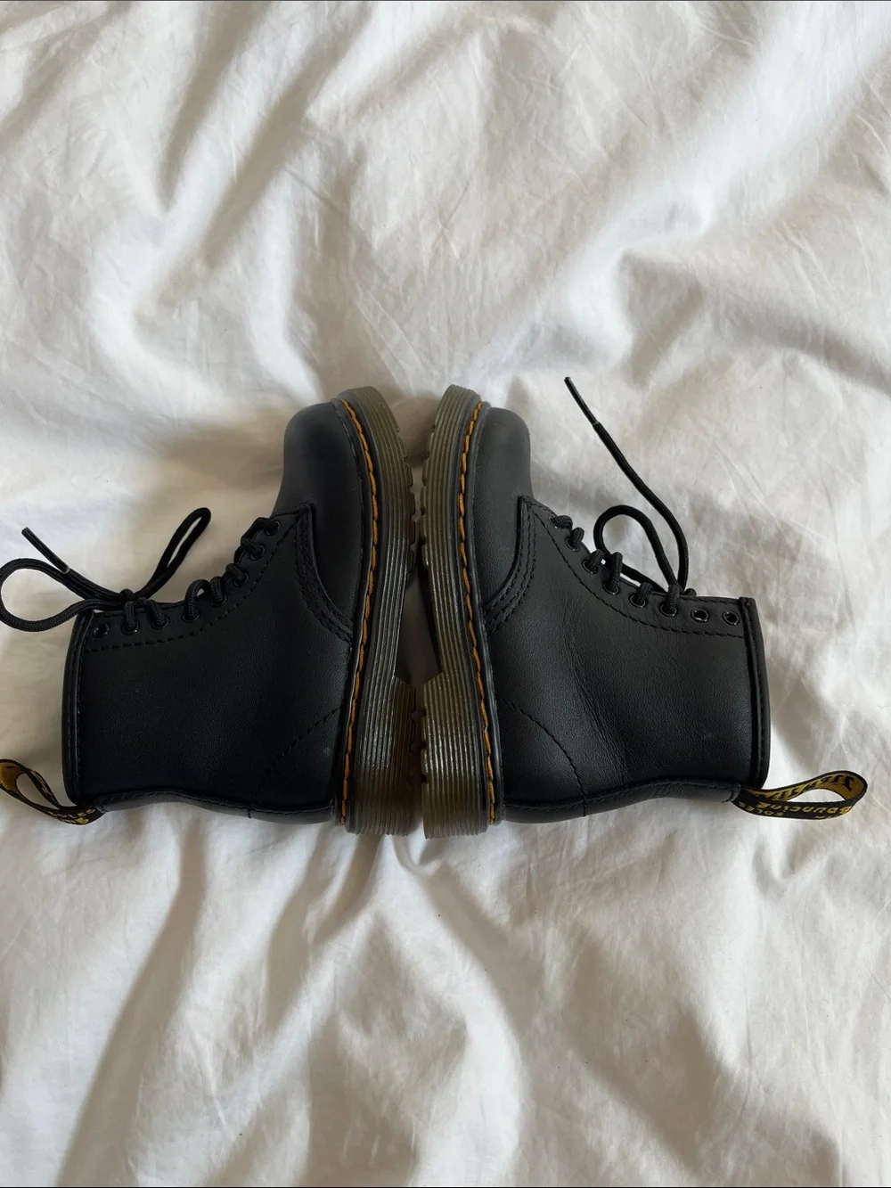 black leather Dr. Martens Toddler 1460 Softy T Lace-Up Boots size 7 Toddler